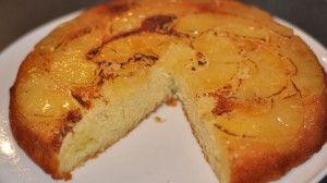 Gâteau renversé à l’ananas caramélisé gateau-ananas