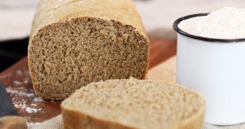 Pain complet riche en fibres : recette santé maison pain complet aux fibres